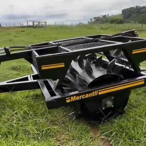 rolo aerador com facas